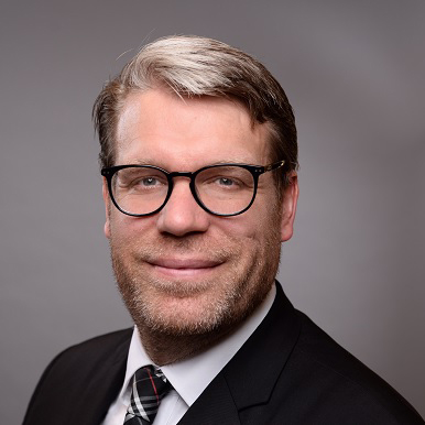 Dr. Erik Nils Voigt